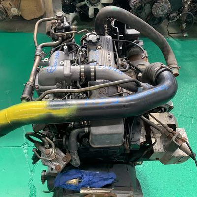 Giá tốt. 180 Lb-Ft Nissan FD46T Động cơ diesel sử dụng thiết kế trục cam trên cao trực tuyến